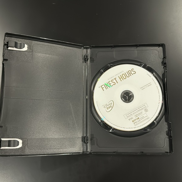 The Finest Hours - DVD - Picture 3 of 4